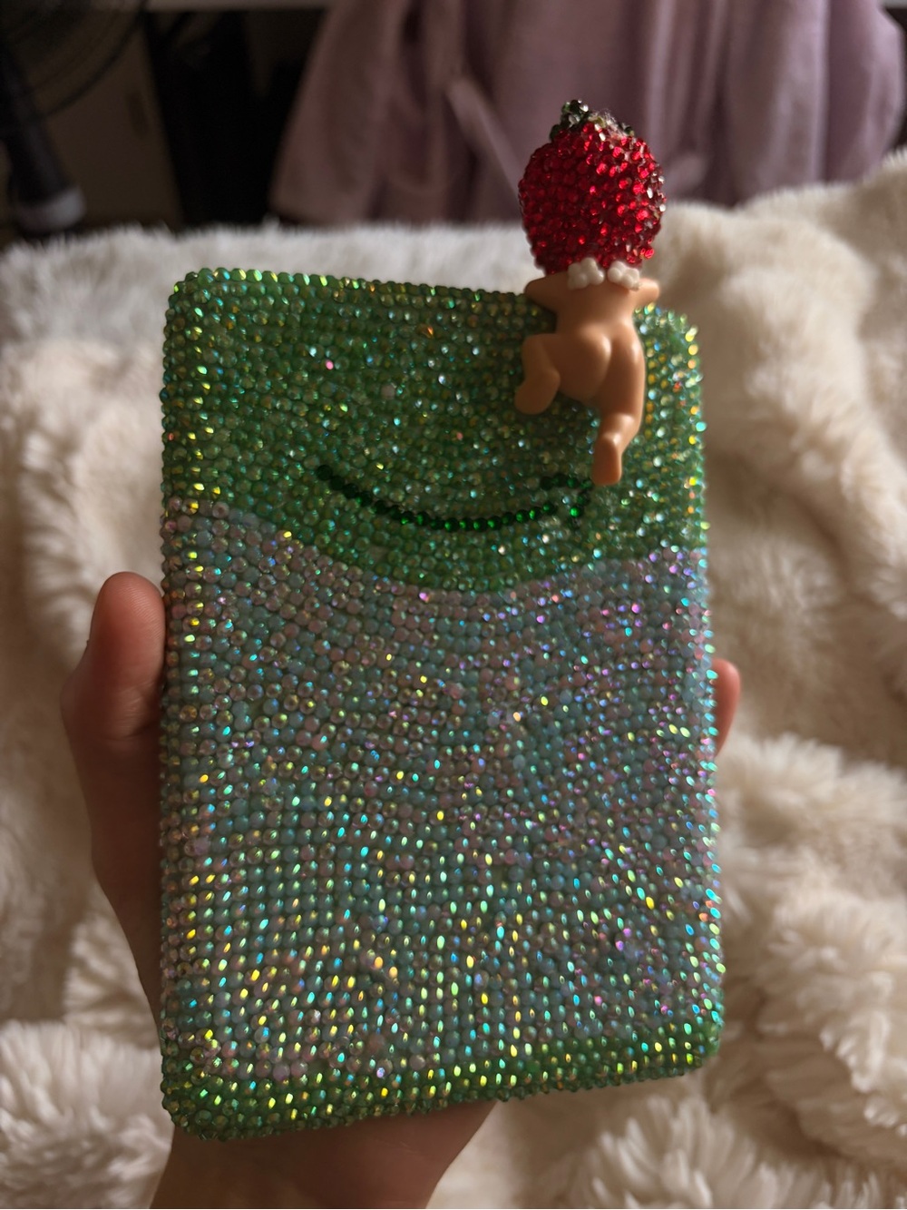 Bejeweled Matcha Kindle Basic w Sonny Angel